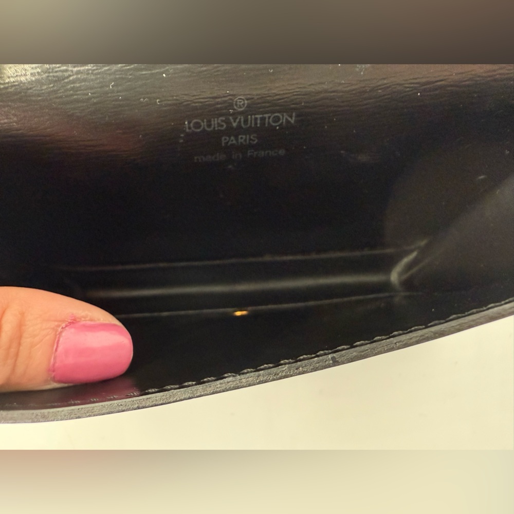 Louis Vuitton Black Epi Leather Chain Clutch - Picture 7 of 8